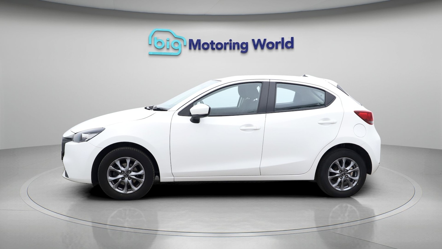 Used Mazda Mazda2 2024 for sale - 77365654: Photo 4