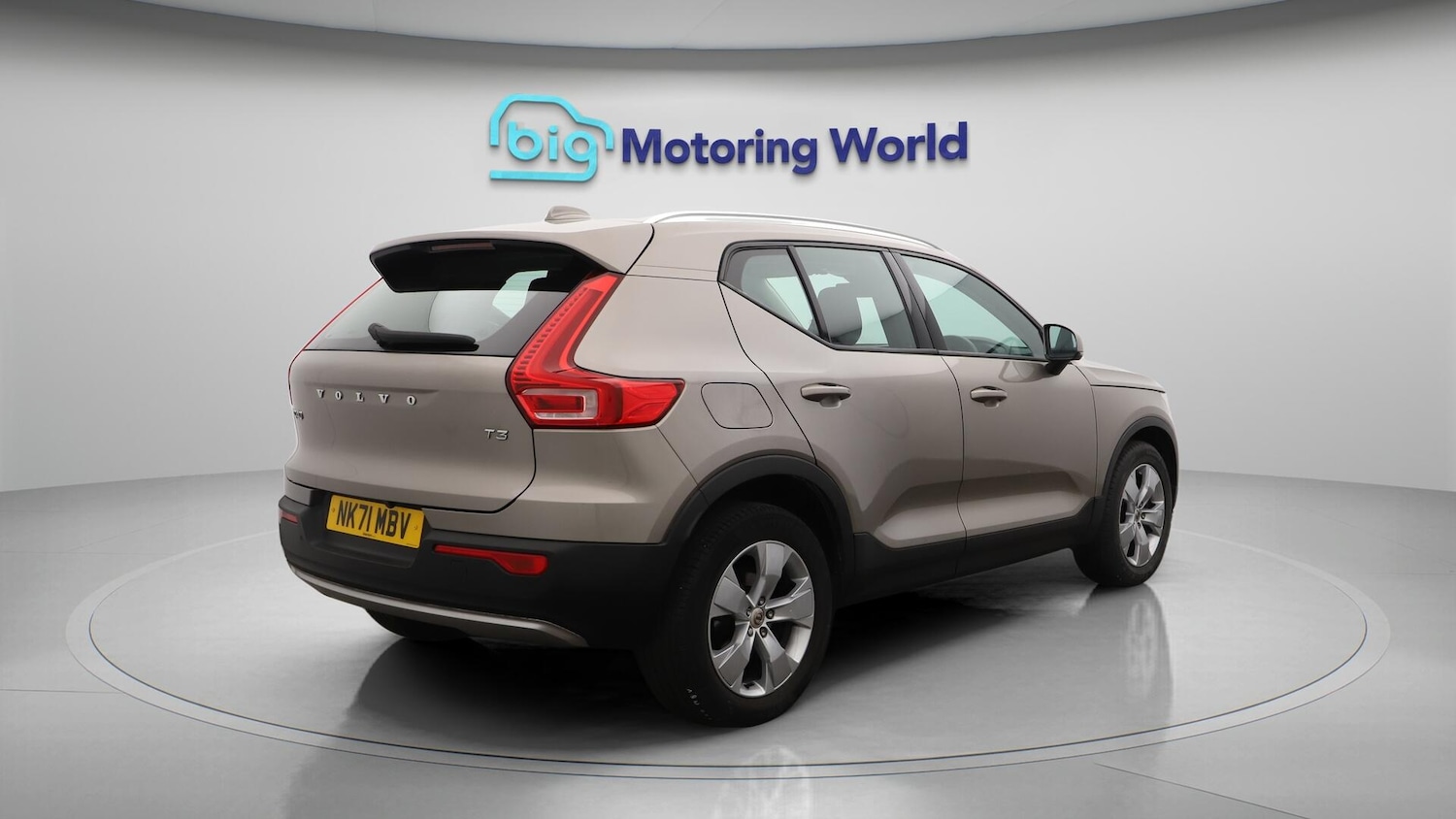 Used Volvo XC40 2021 for sale - 76031808: Photo 8