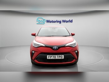 Used Toyota C-HR 2021 for sale - 77590531: Photo