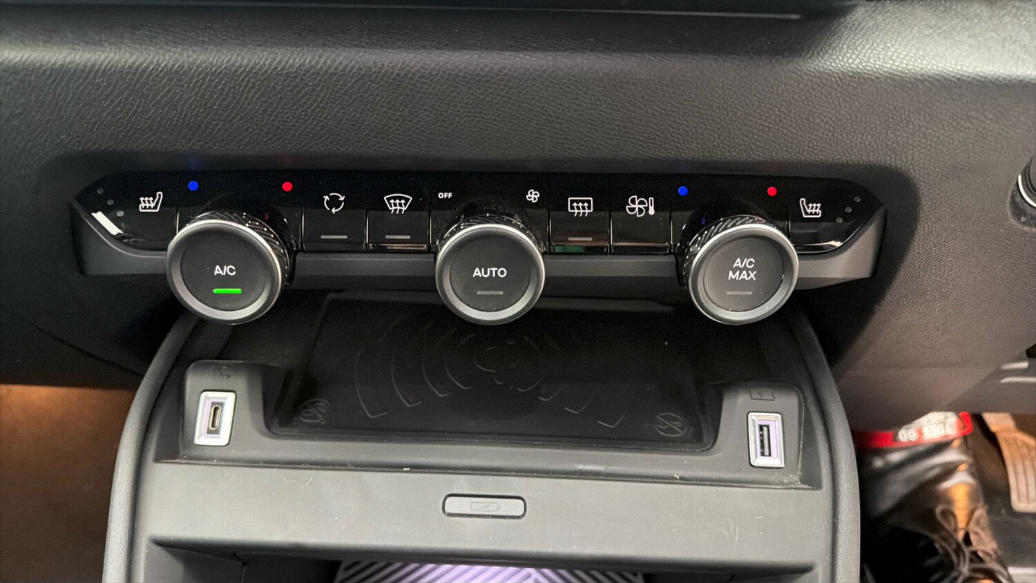 Used Citroen C4 2023 for sale - 77742538: Photo 11