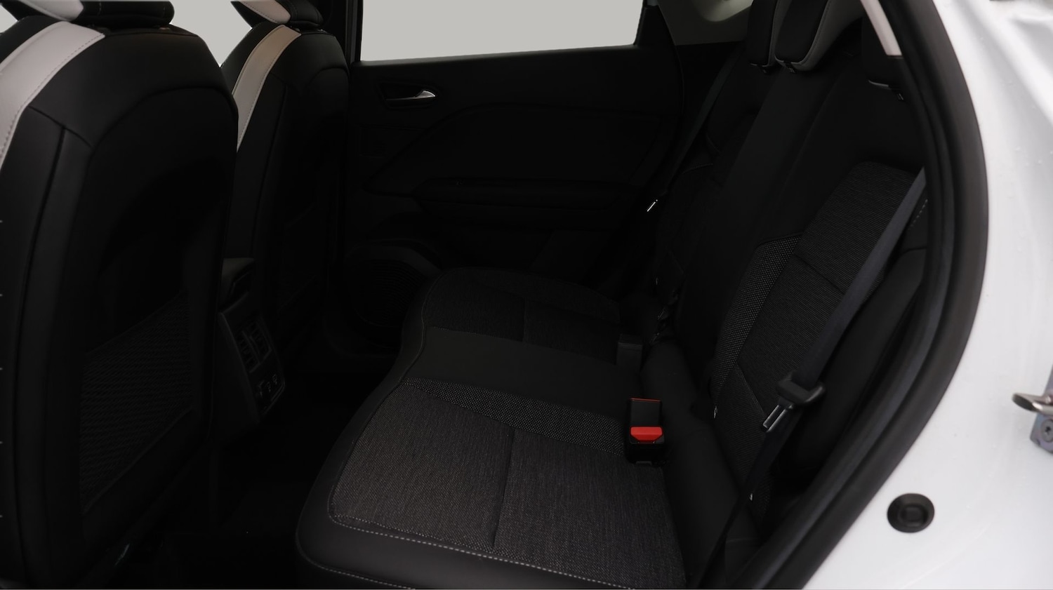 Used Renault Captur 2023 for sale - 77610284: Photo 16