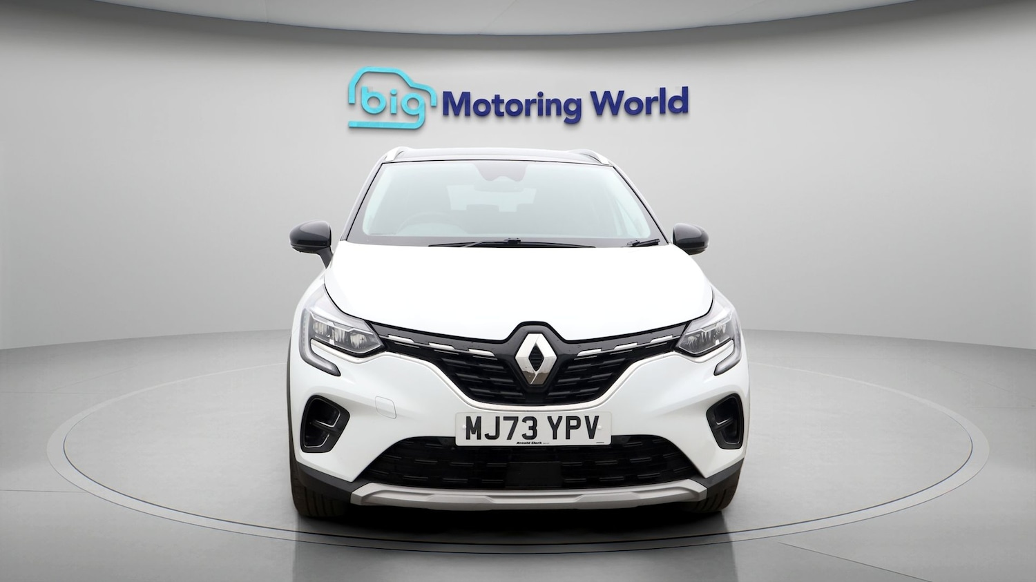 Used Renault Captur 2023 for sale - 77610284: Photo 2
