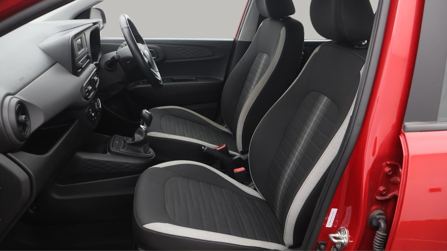 Used Hyundai i10 2022 for sale - 76659106: Photo 15