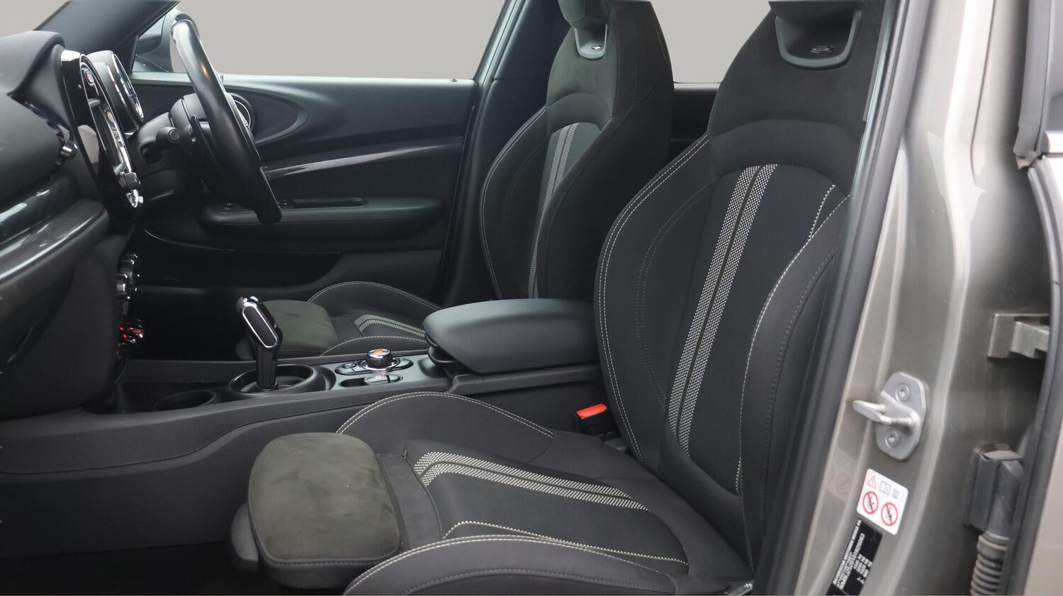 Used MINI Clubman 2019 for sale - 76633333: Photo 15