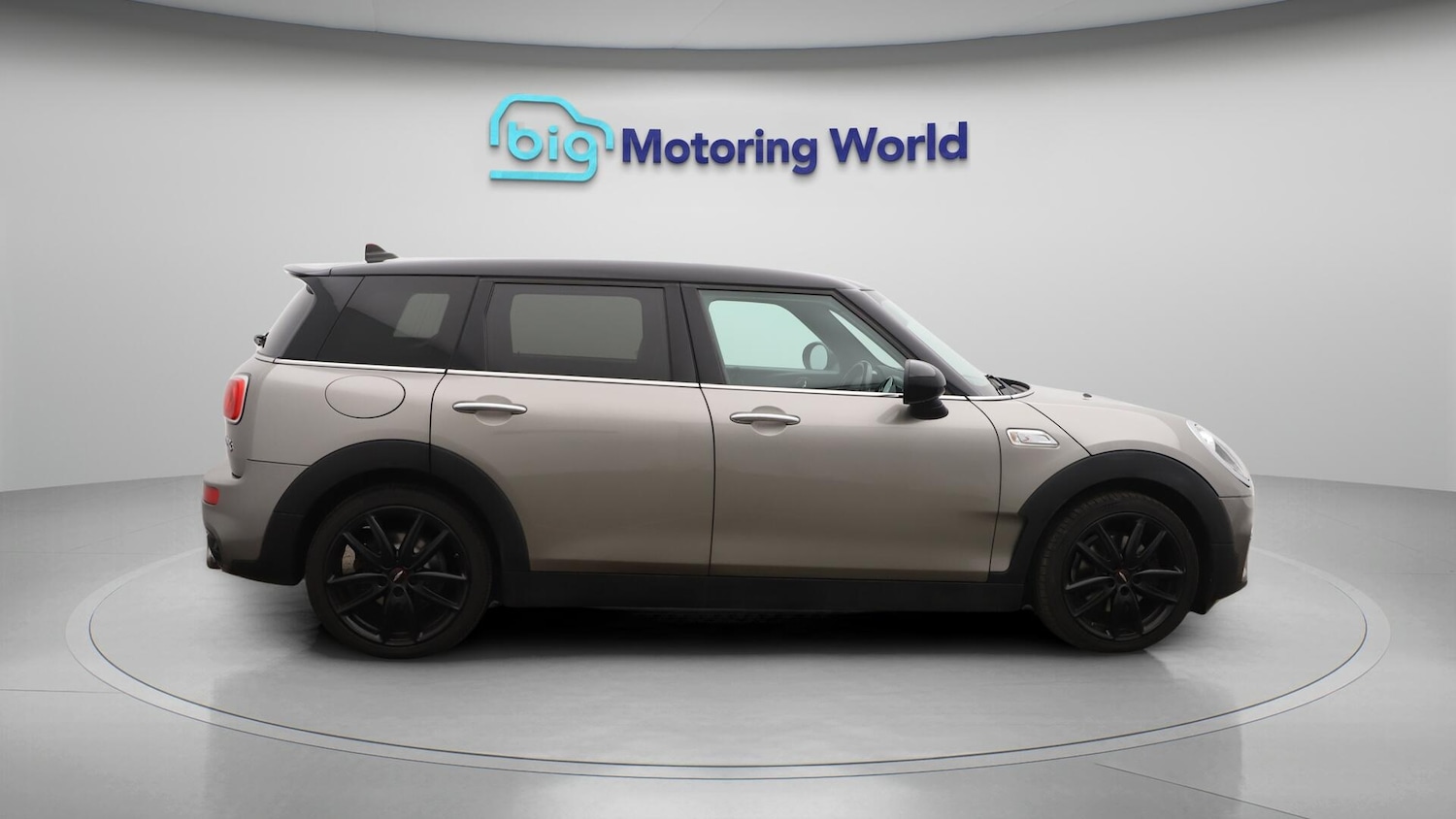 Used MINI Clubman 2019 for sale - 76633333: Photo 9