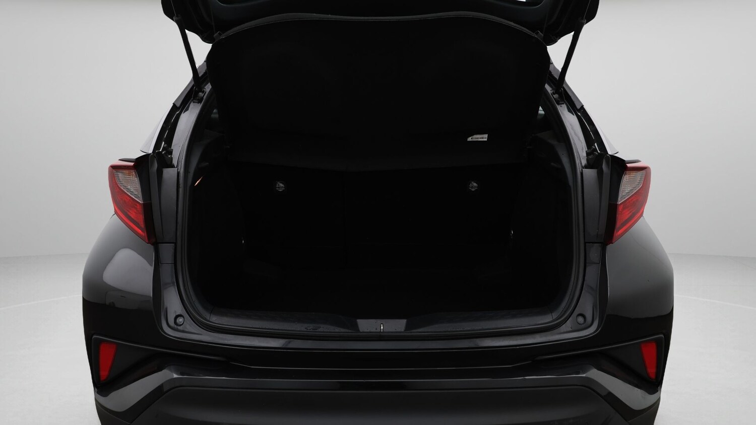 Used Toyota C-HR for sale - 77431771: Photo 17