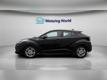 Used Toyota C-HR 2020 for sale - 77431771: Photo
