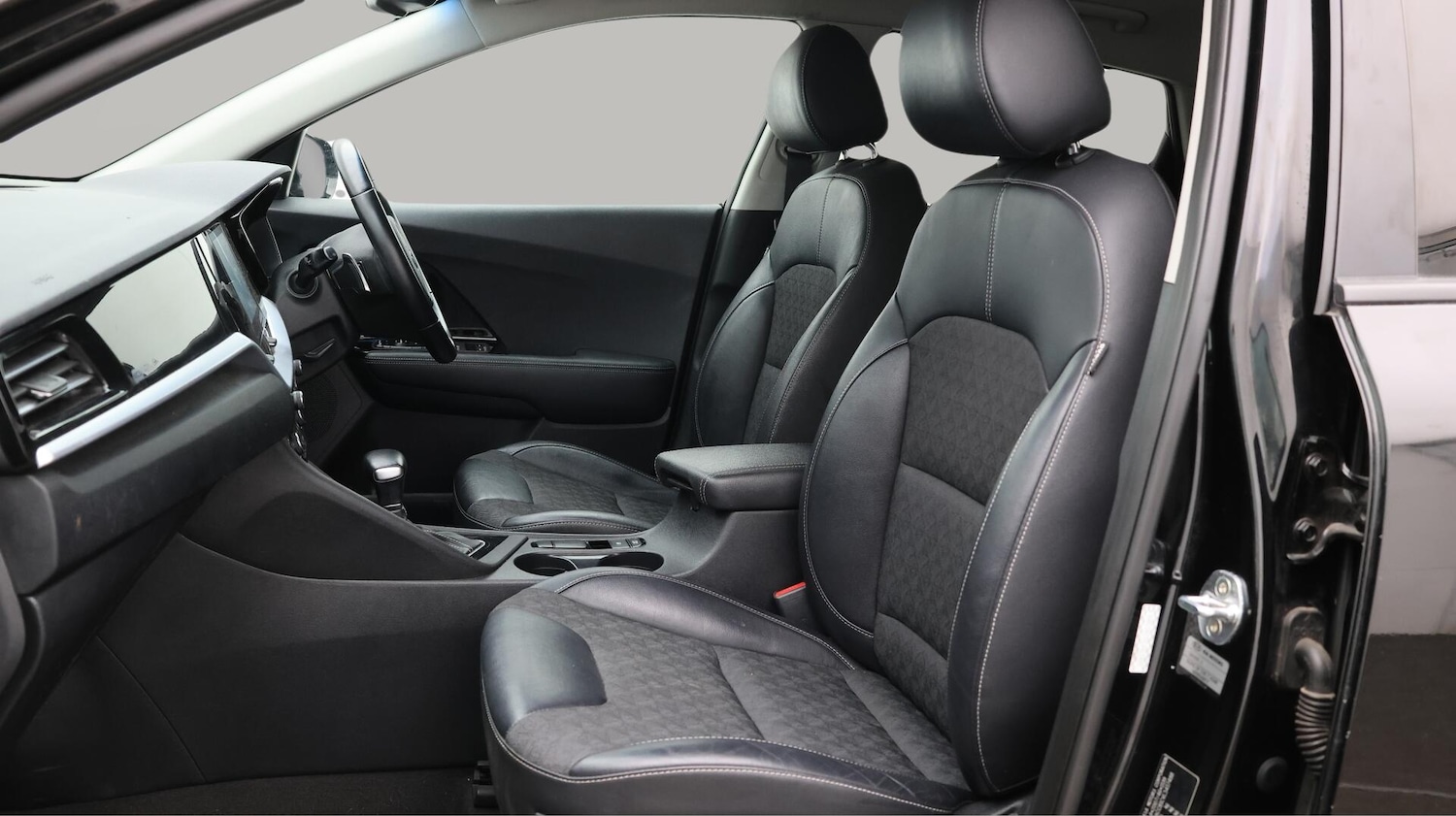 Used Kia Niro 2020 for sale - 76485657: Photo 15