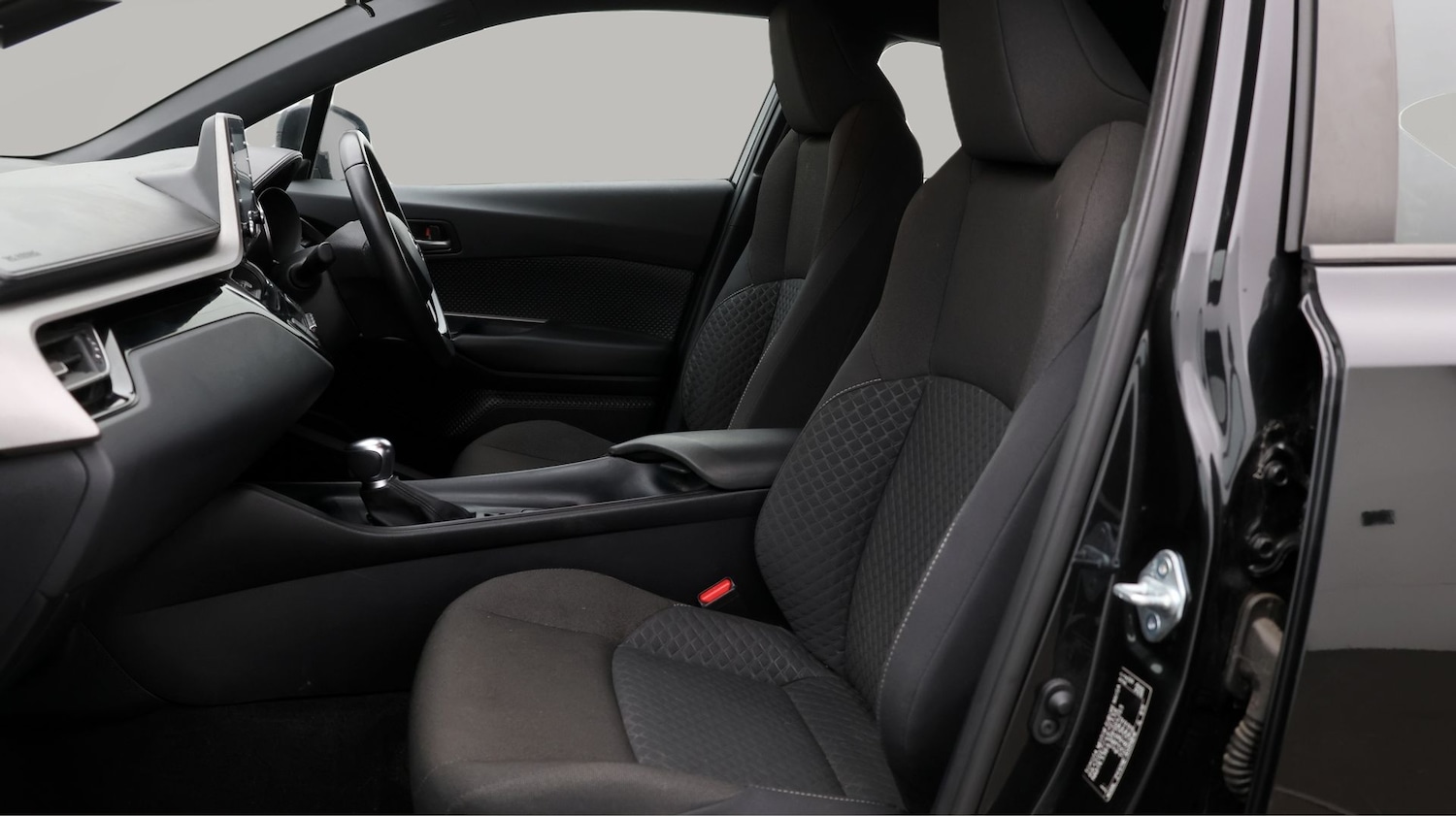 Used Toyota C-HR for sale - 77298173: Photo 14