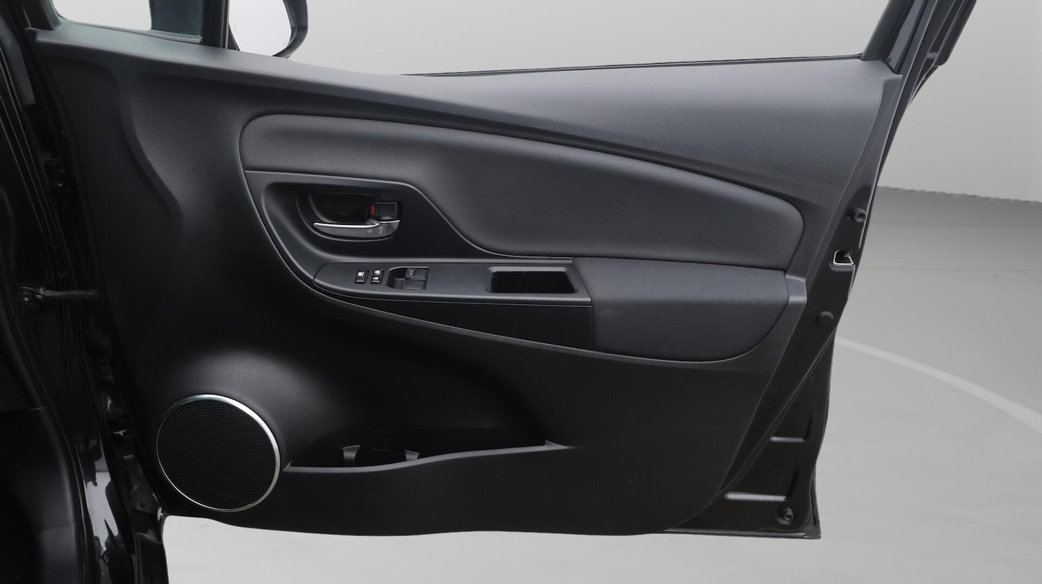 Used Toyota Yaris 2020 for sale - 76592846: Photo 16