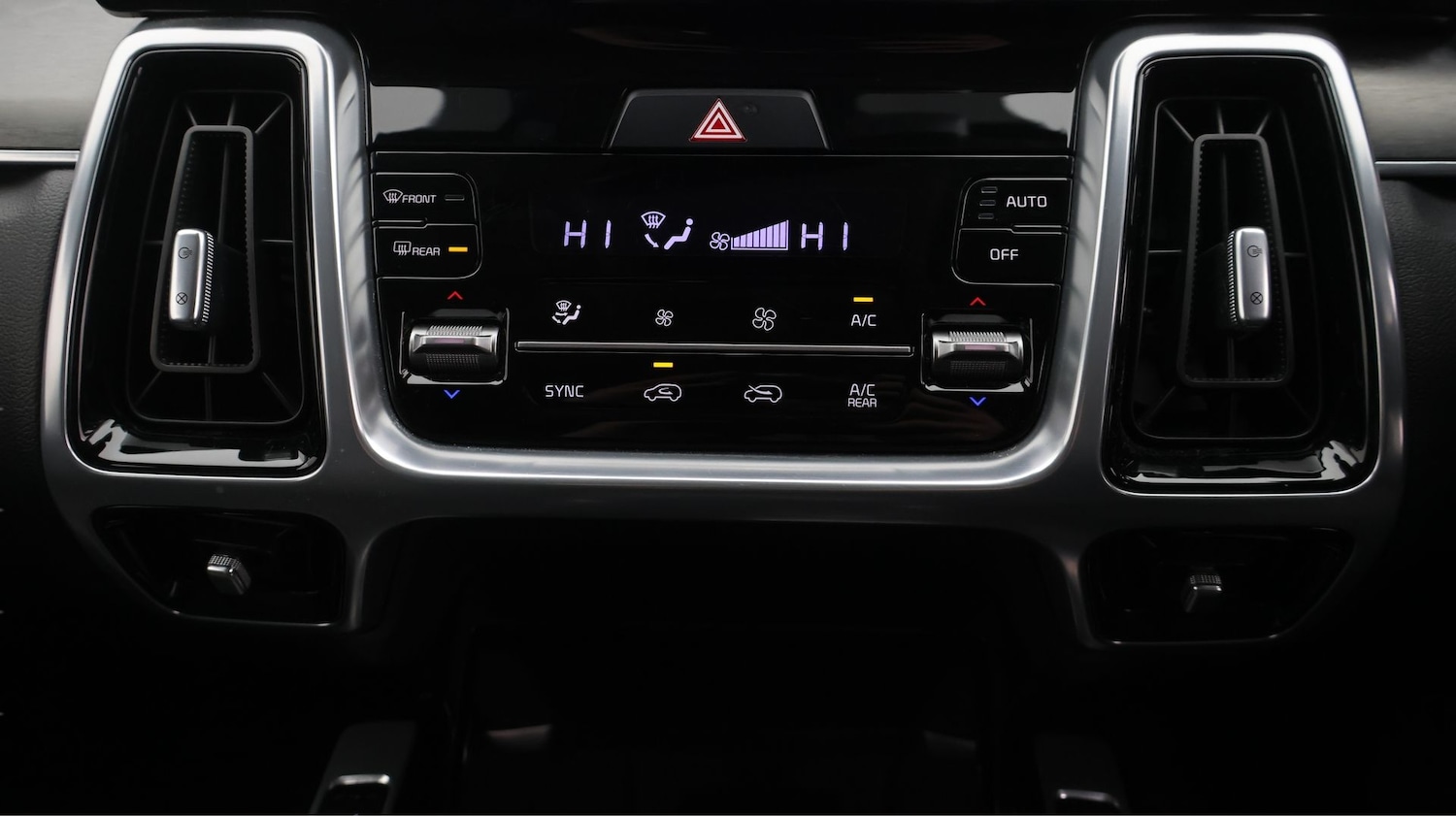 Used Kia Sorento 2023 for sale - 77746124: Photo 12