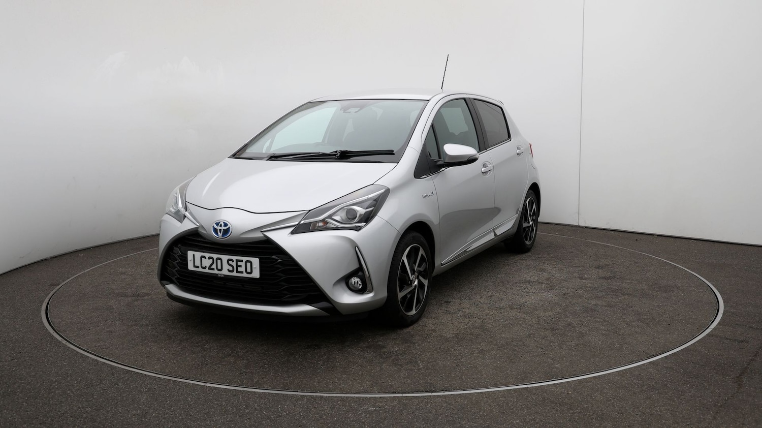 Used Toyota Yaris 2020 for sale - 76809585: Photo 29