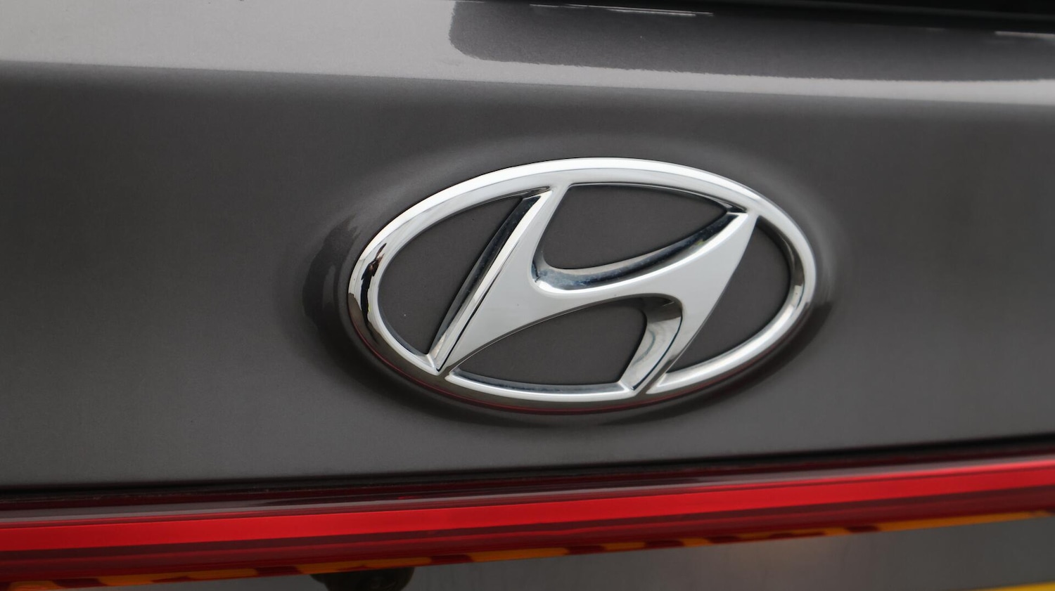 Used Hyundai Santa Fe 2023 for sale - 76658136: Photo 26