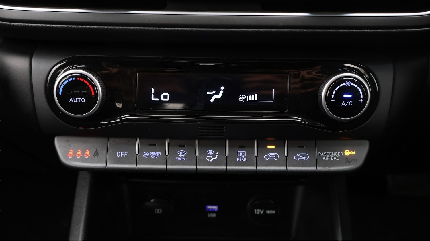 Used Hyundai KONA 2021 for sale - 77669135: Photo 12