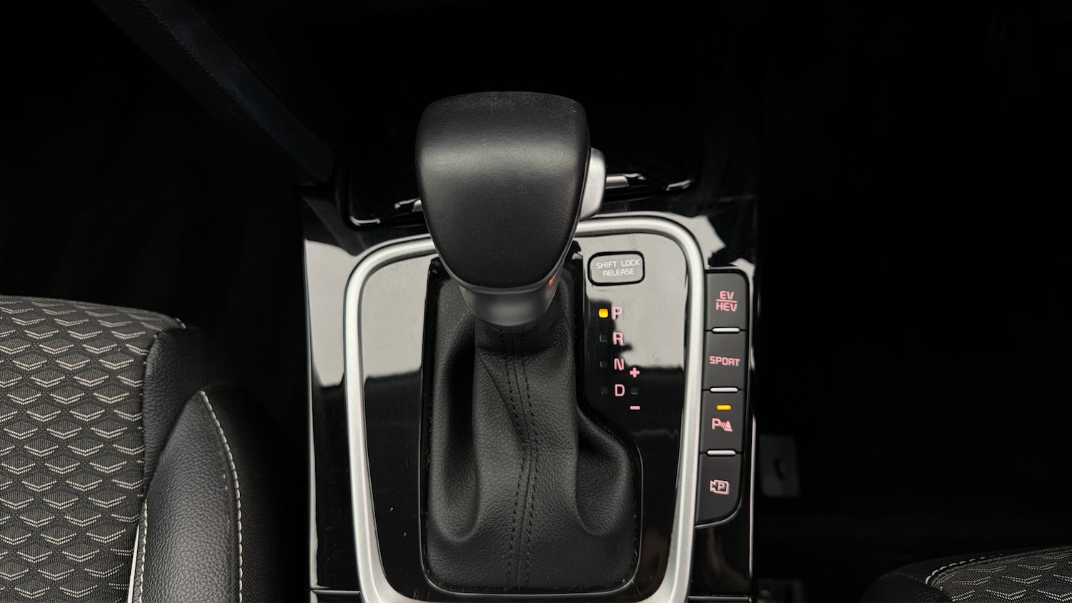 Used Kia XCeed 2023 for sale - 77998177: Photo 25