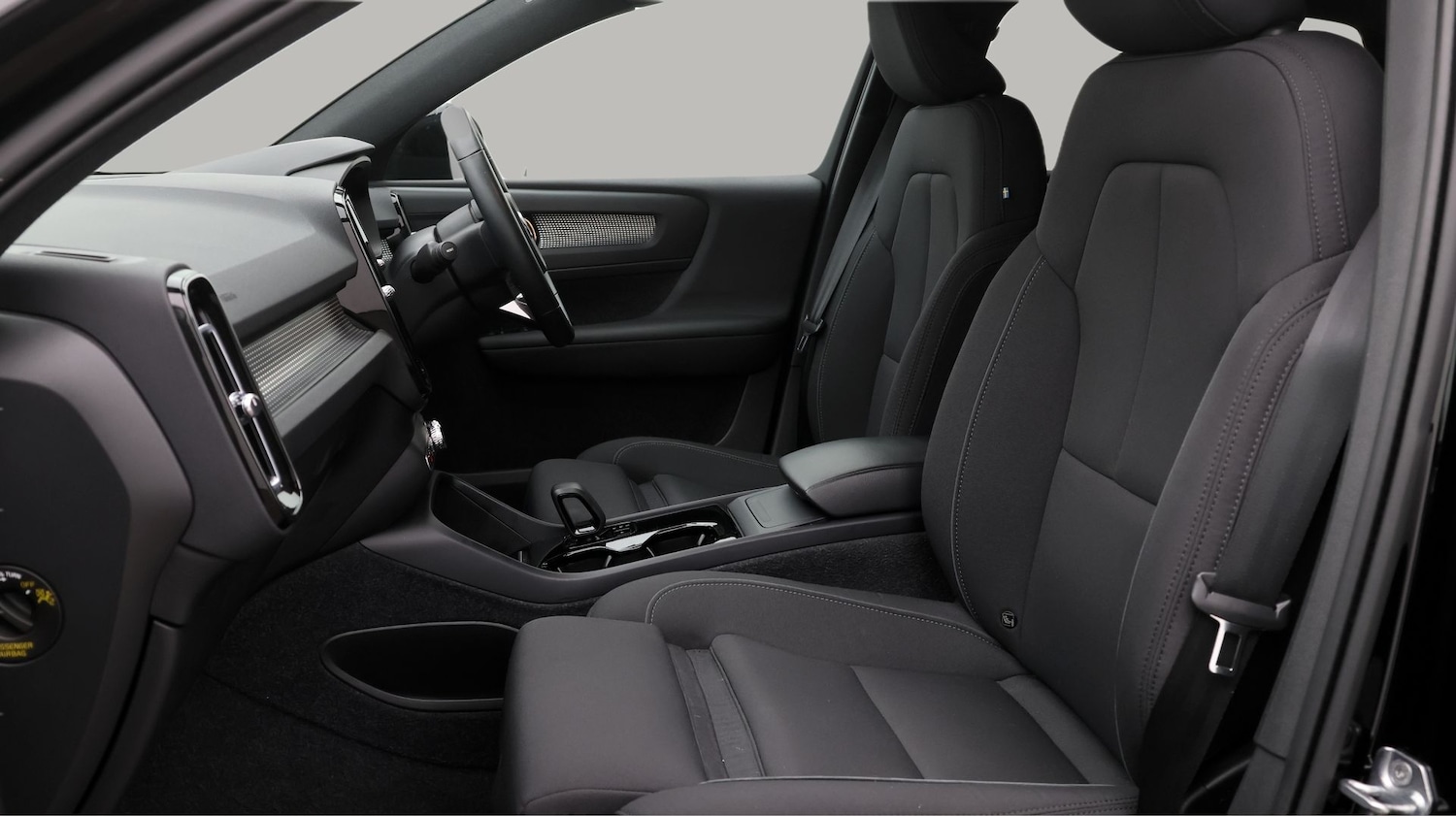 Used Volvo XC40 2021 for sale - 77669149: Photo 14