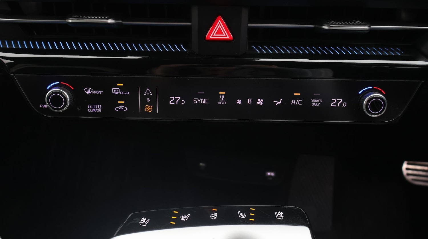 Used Kia EV6 2023 for sale - 77341116: Photo 12