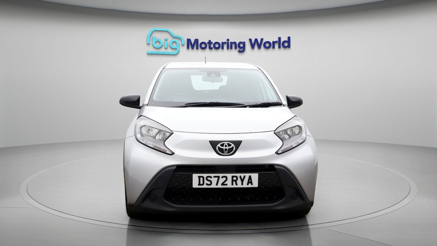 Used Toyota Aygo X 2023 for sale - 77536327: Photo 2