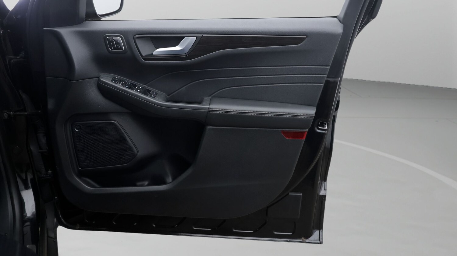 Used Ford Kuga 2024 for sale - 77463334: Photo 15