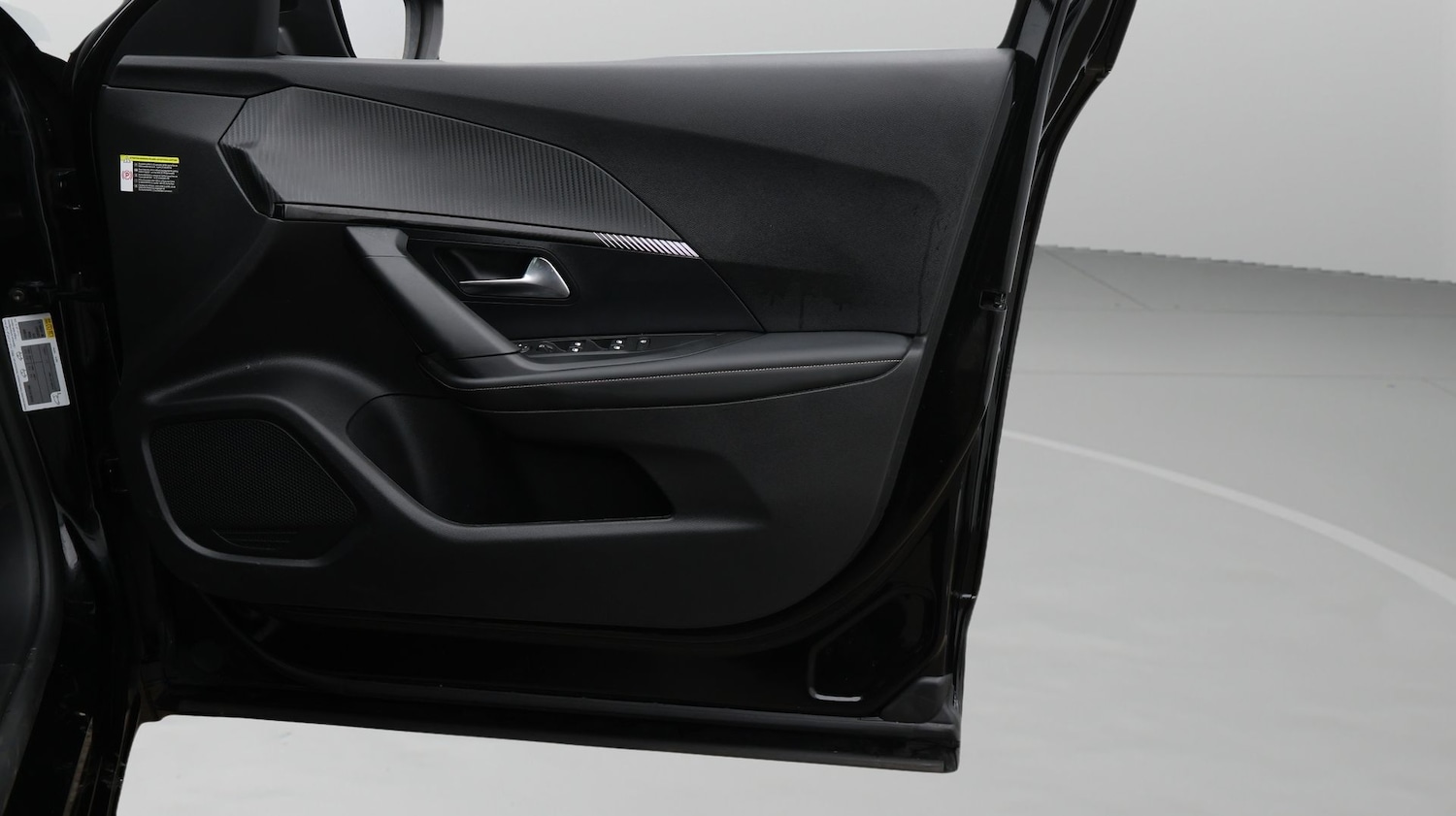 Used Peugeot 2008 2025 for sale - 77618085: Photo 15