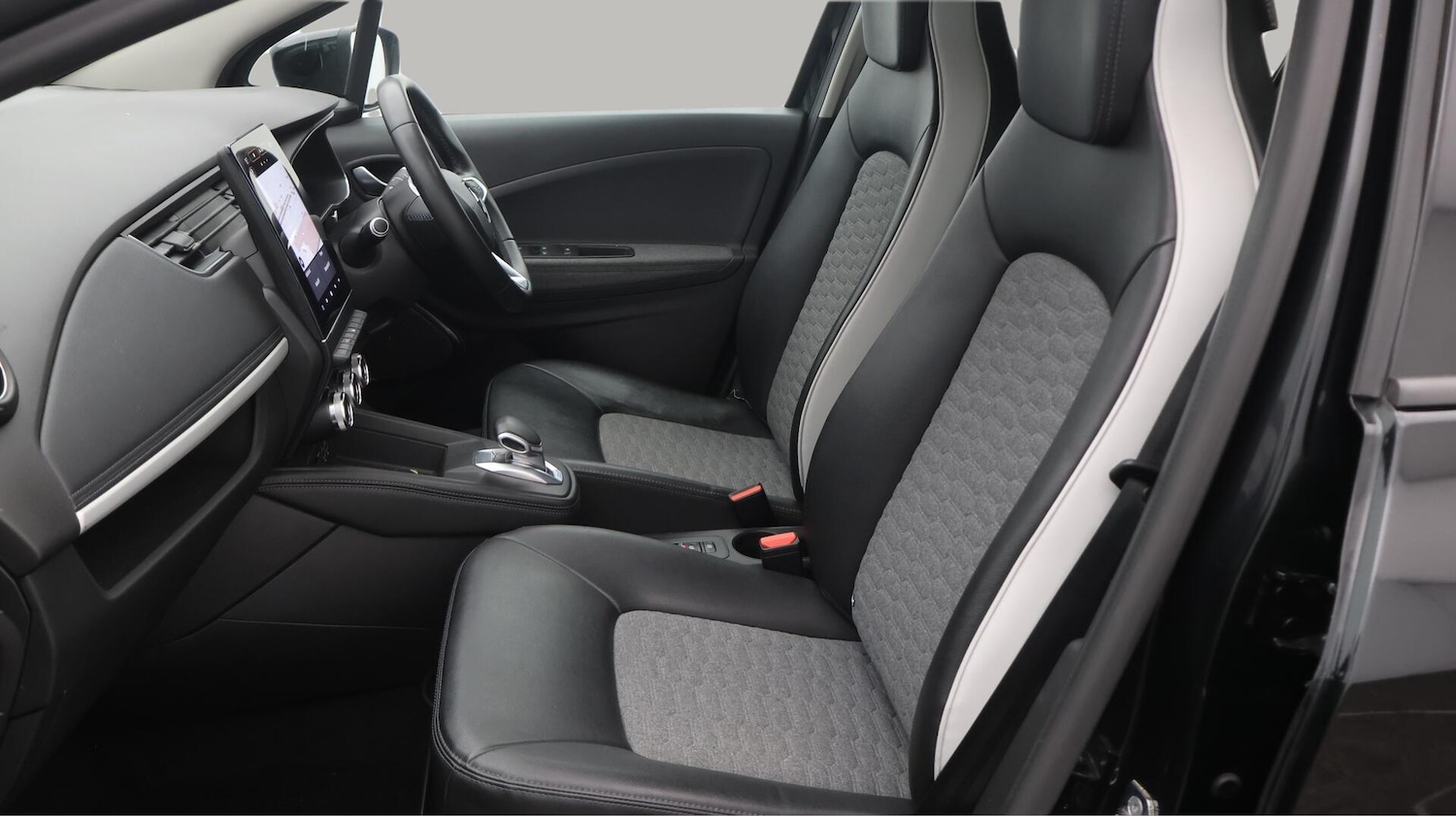 Used Renault Zoe 2021 for sale - 76562363: Photo 15