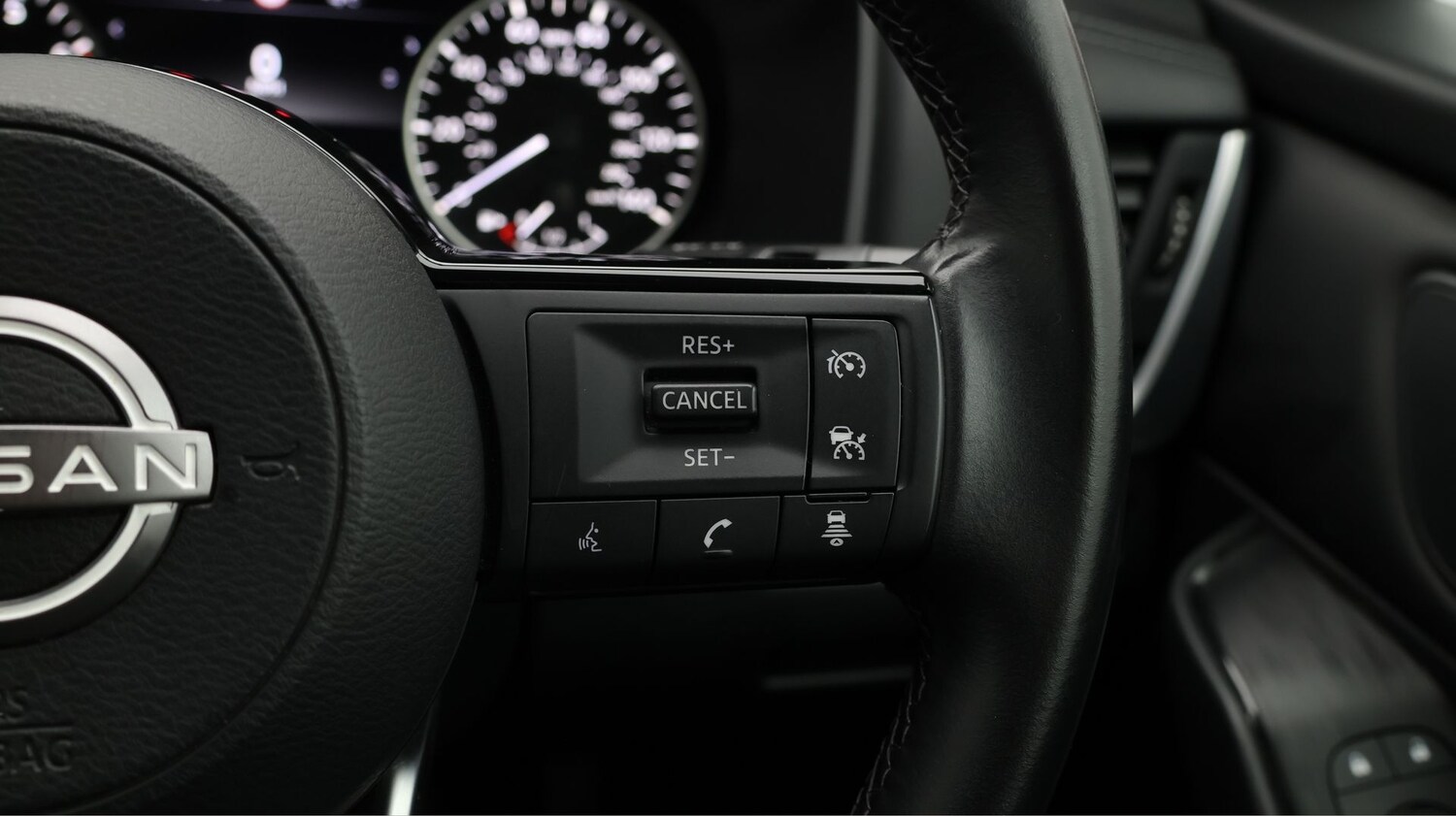 Used Nissan Qashqai 2023 for sale - 77446064: Photo 22