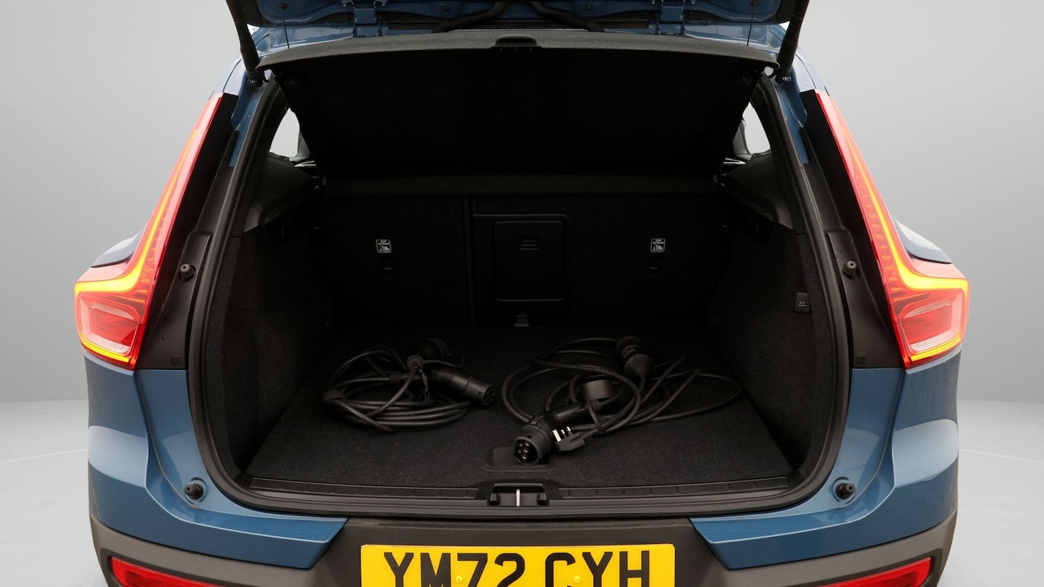 Used Volvo XC40 2022 for sale - 77182080: Photo 17