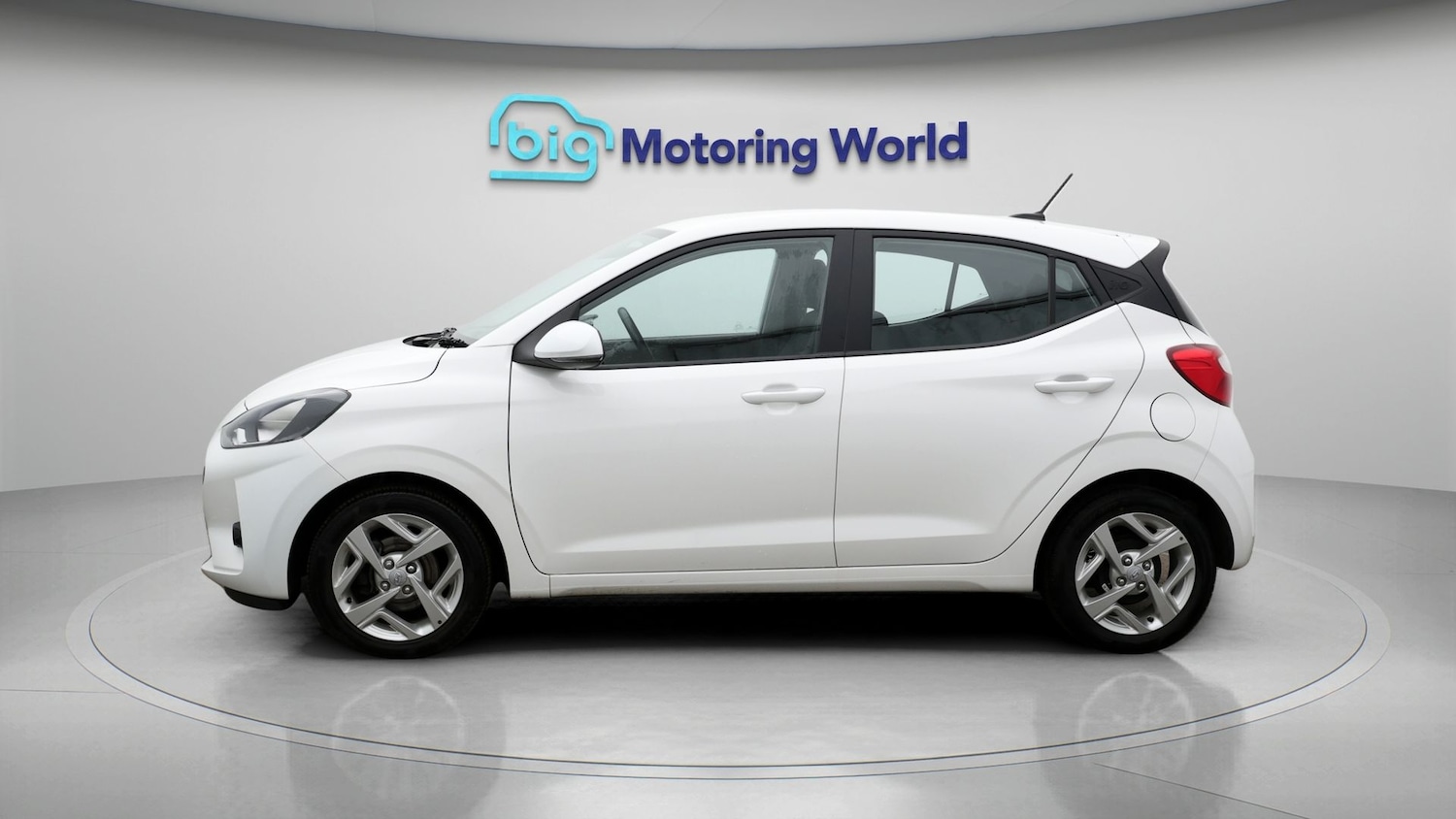 Used Hyundai i10 2022 for sale - 77270850: Photo 4