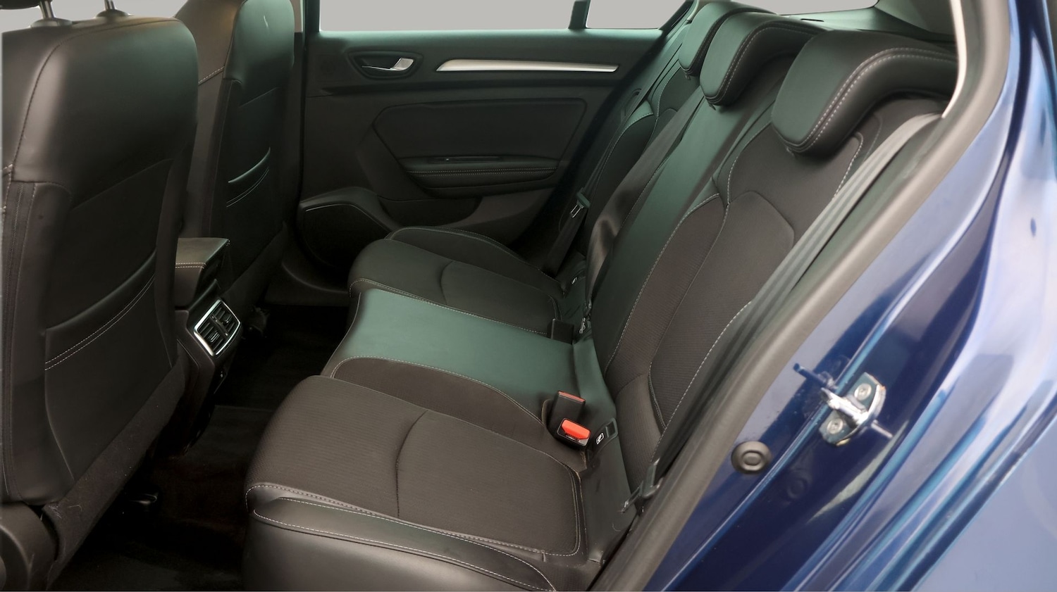 Used Renault Megane 2021 for sale - 77618691: Photo 16