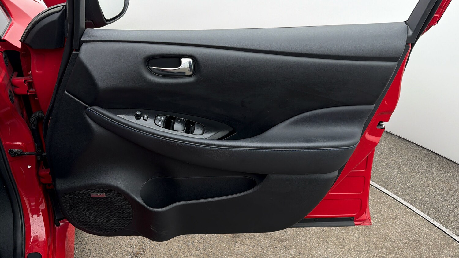 Used Nissan Leaf 2021 for sale - 77802214: Photo 14