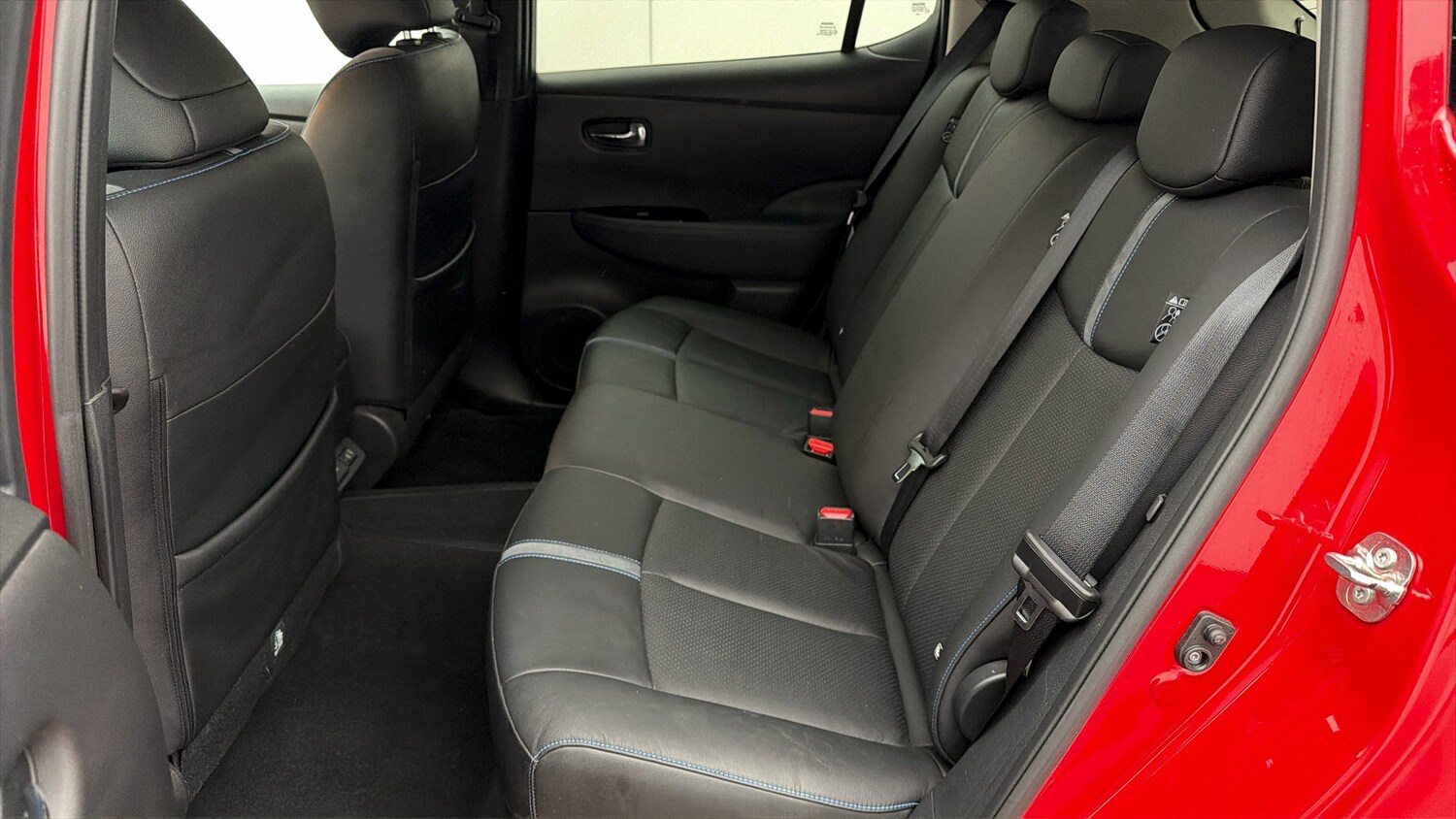 Used Nissan Leaf 2021 for sale - 77802214: Photo 15