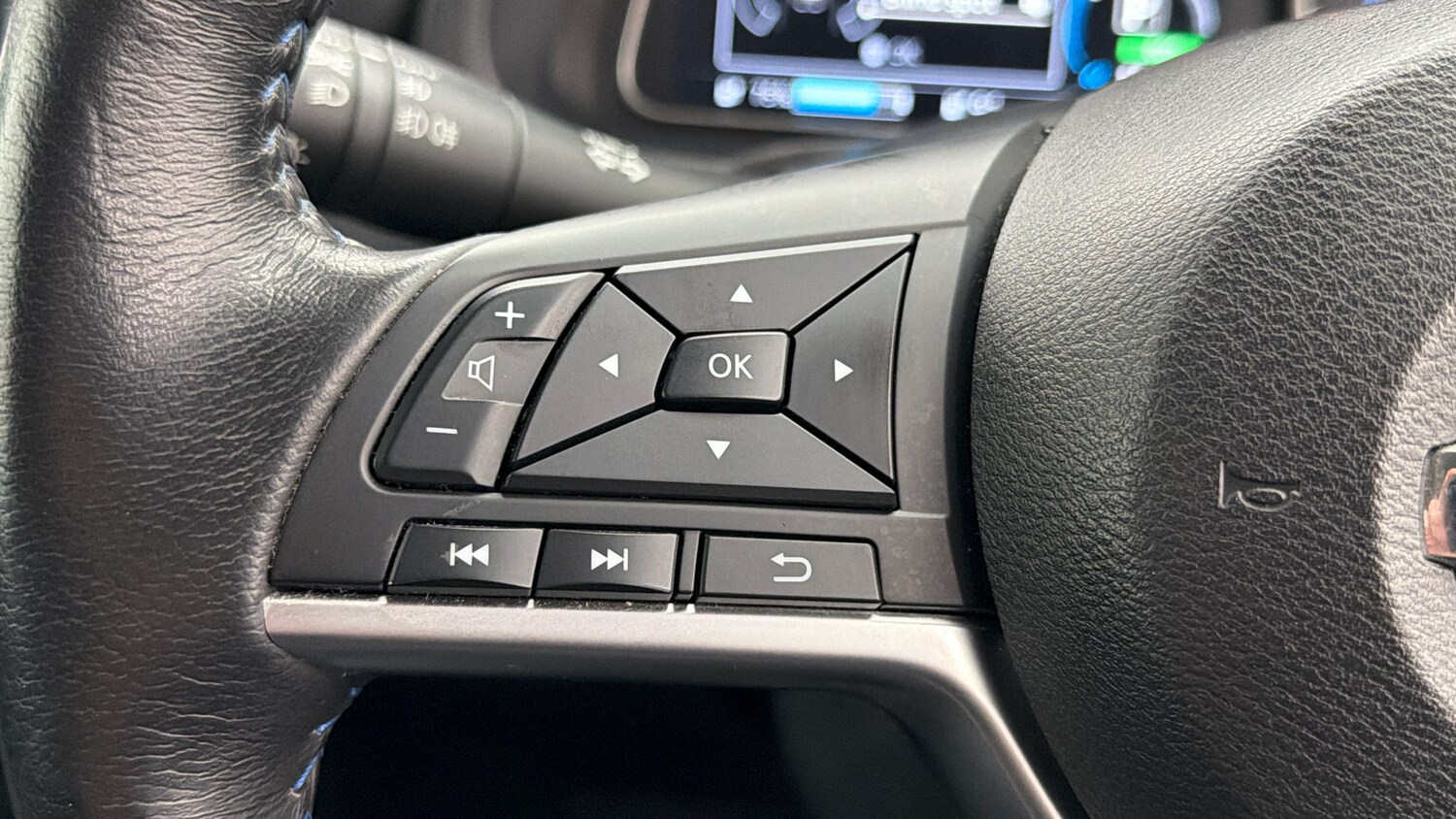 Used Nissan Leaf 2021 for sale - 77802214: Photo 23