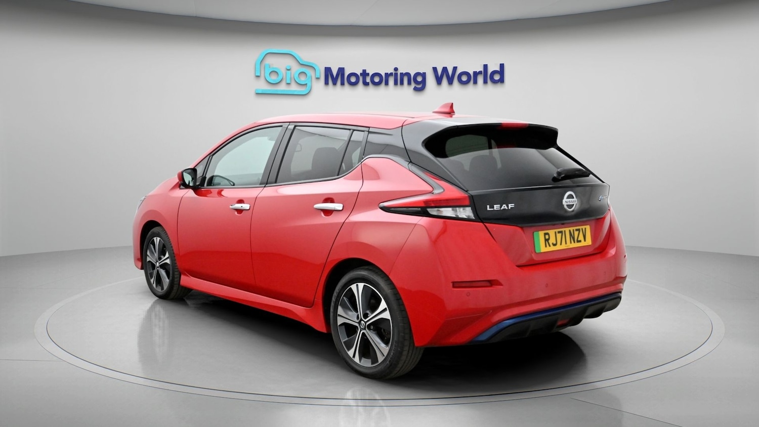 Used Nissan Leaf 2021 for sale - 77802214: Photo 5