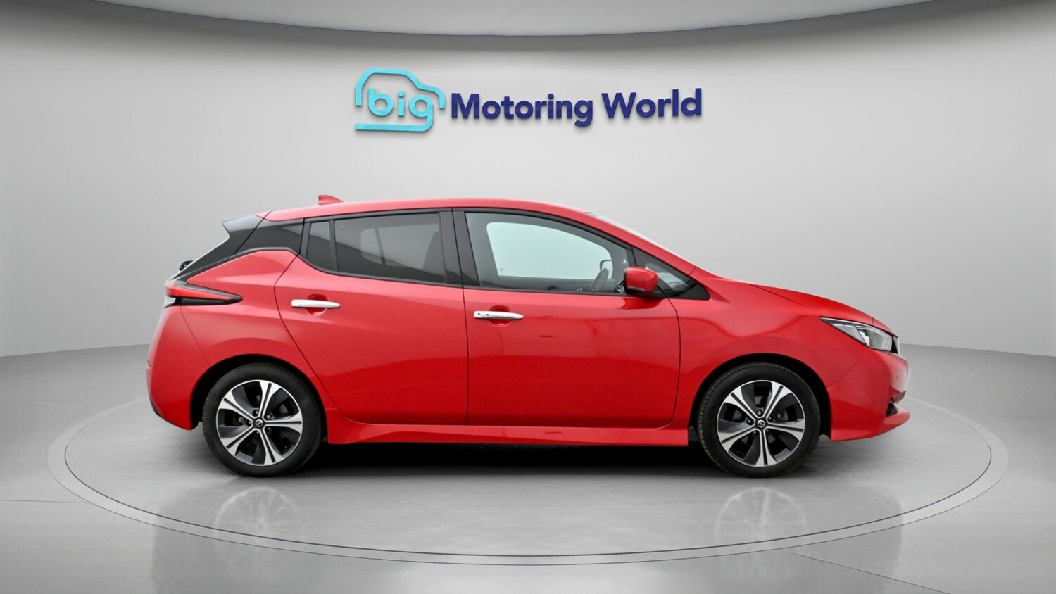 Used Nissan Leaf 2021 for sale - 77802214: Photo 8