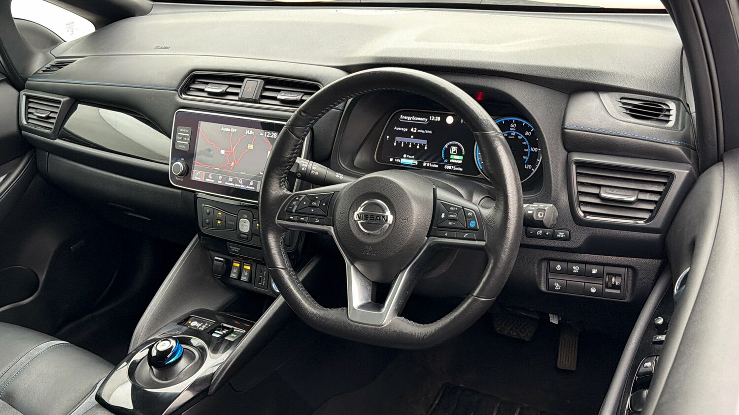 Used Nissan Leaf 2021 for sale - 77802214: Photo 9