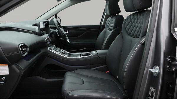 Used Hyundai Santa Fe 2022 for sale - 76260260: Photo 15