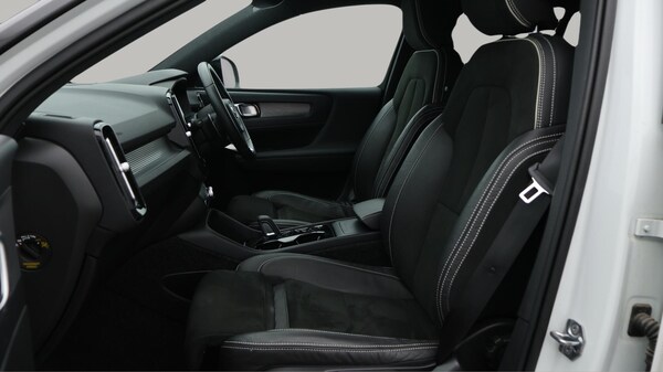 Used Volvo XC40 2020 for sale - 76259961: Photo 15
