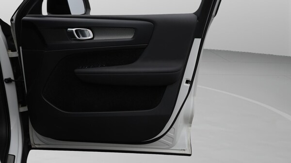 Used Volvo XC40 2020 for sale - 76259961: Photo 16