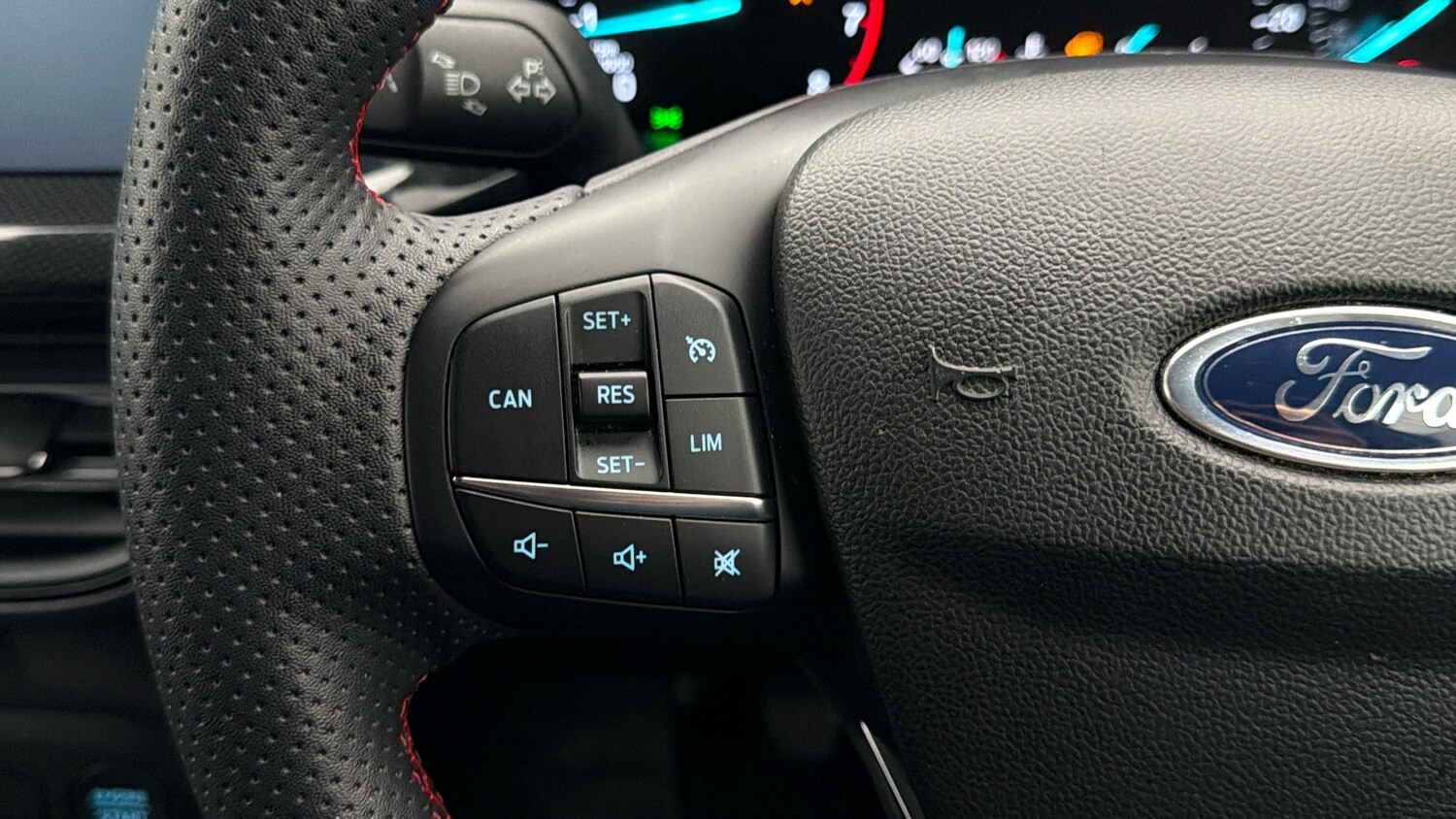 Used Ford Focus 2023 for sale - 78210370: Photo 23