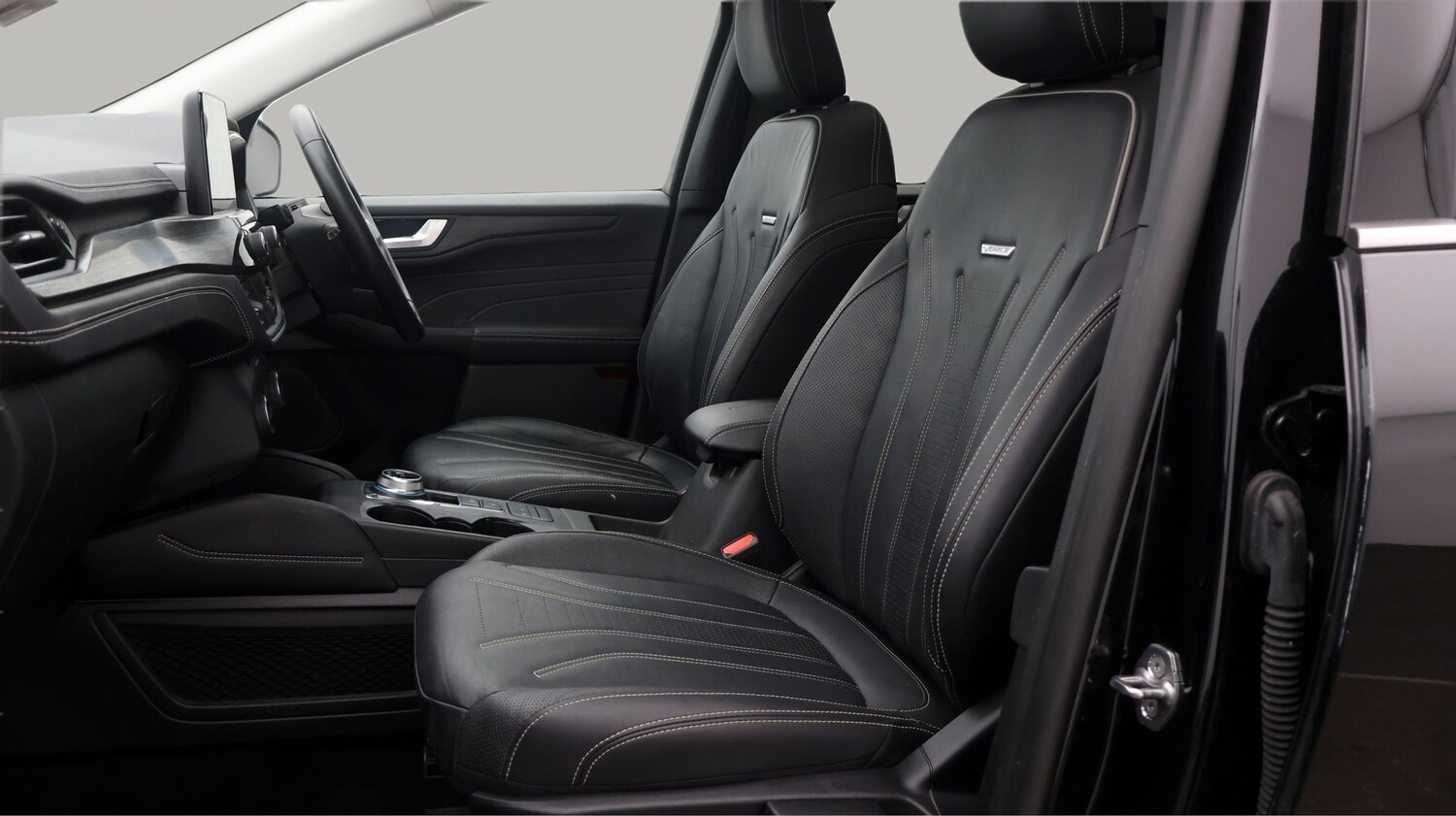 Used Ford Kuga 2022 for sale - 77201675: Photo 14