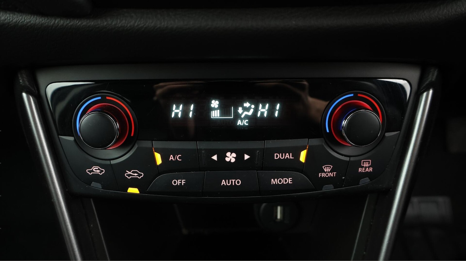 Used Suzuki SX4 S-Cross 2023 for sale - 76780789: Photo 13