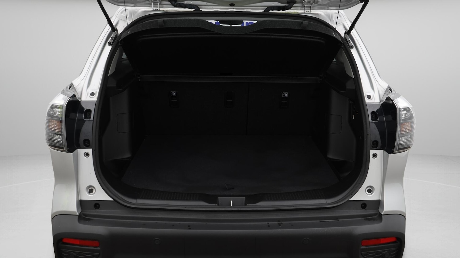 Used Suzuki SX4 S-Cross 2023 for sale - 76780789: Photo 18