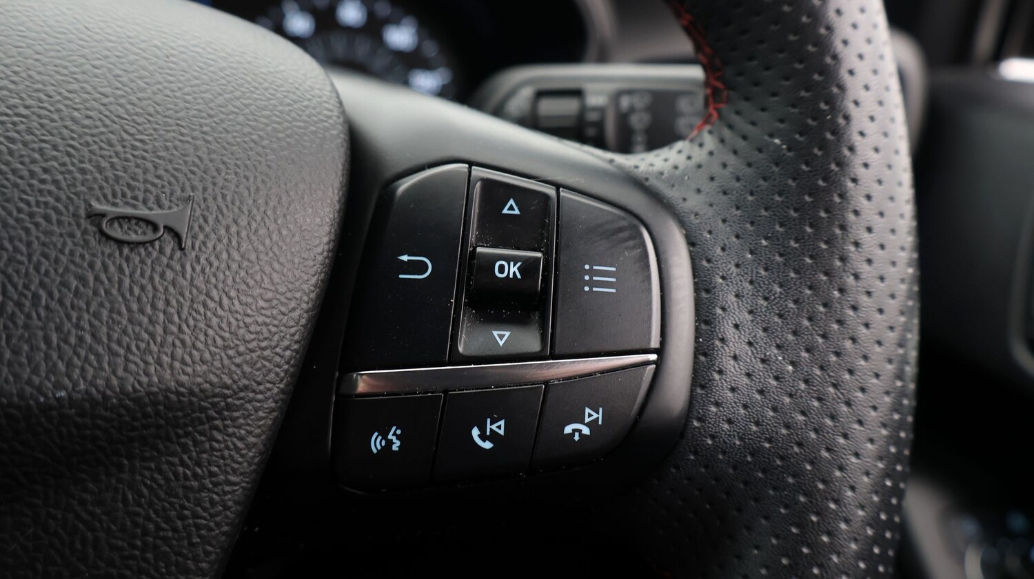 Used Ford Focus 2023 for sale - 77351075: Photo 25