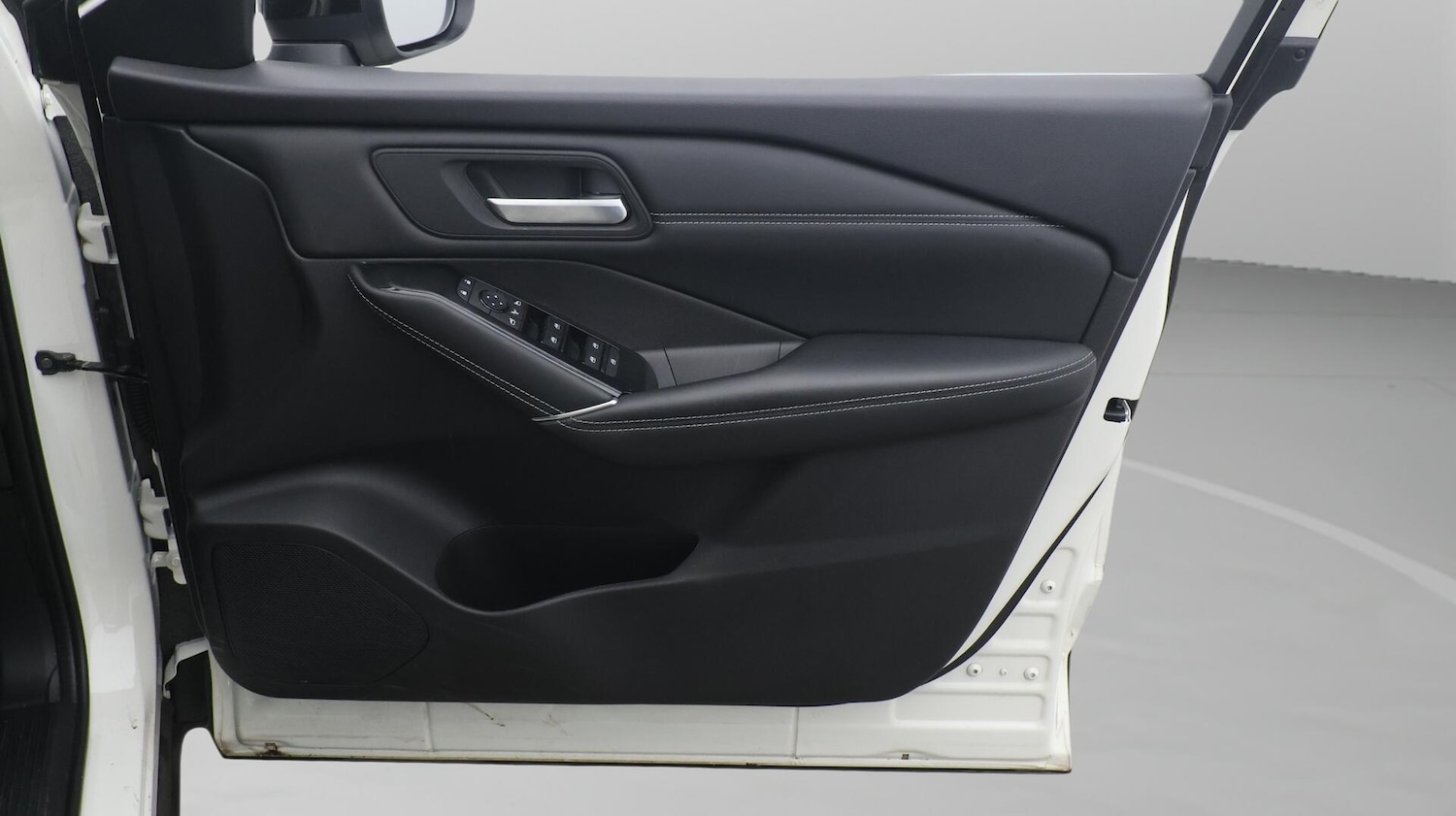 Used Nissan Qashqai for sale - 76728087: Photo 16