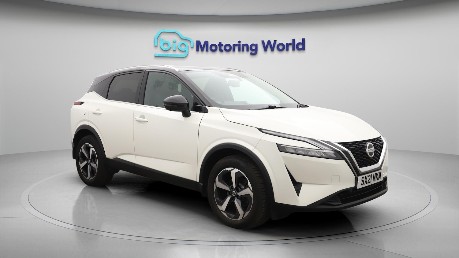 Used Nissan Qashqai for sale - 76728087: Photo 2