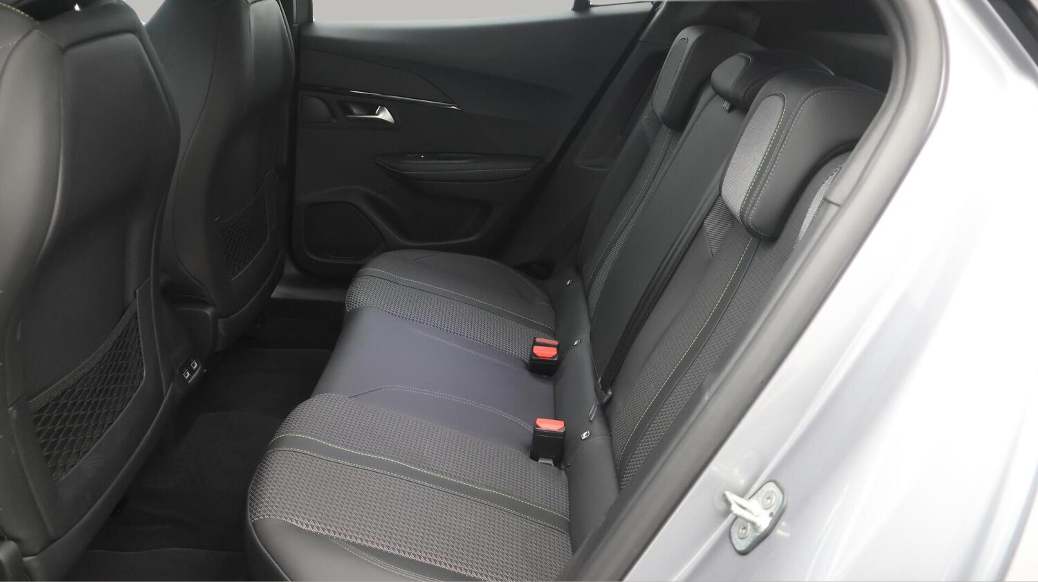 Used Peugeot 2008 2023 for sale - 76573660: Photo 17