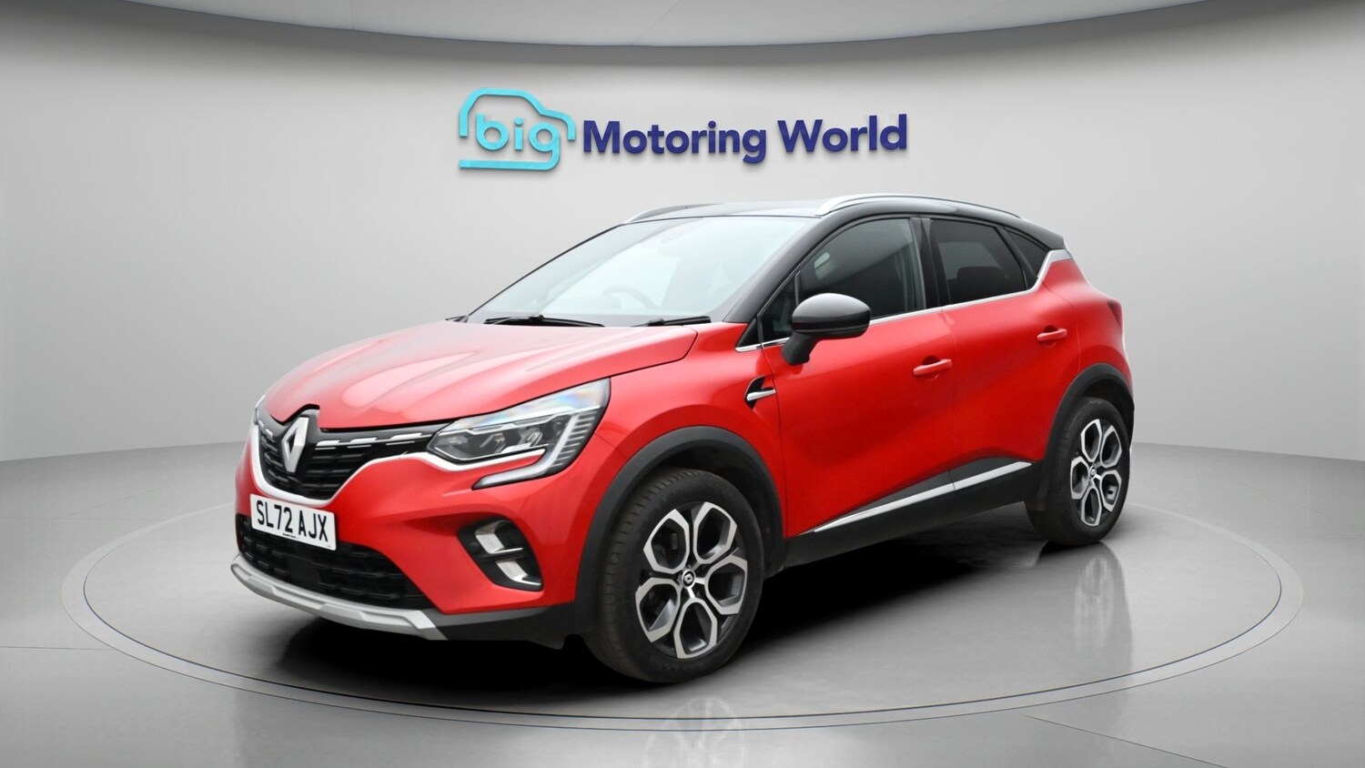 Used Renault Captur 2023 for sale - 77962460: Photo 3