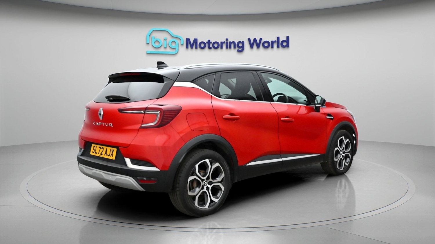 Used Renault Captur 2023 for sale - 77962460: Photo 7