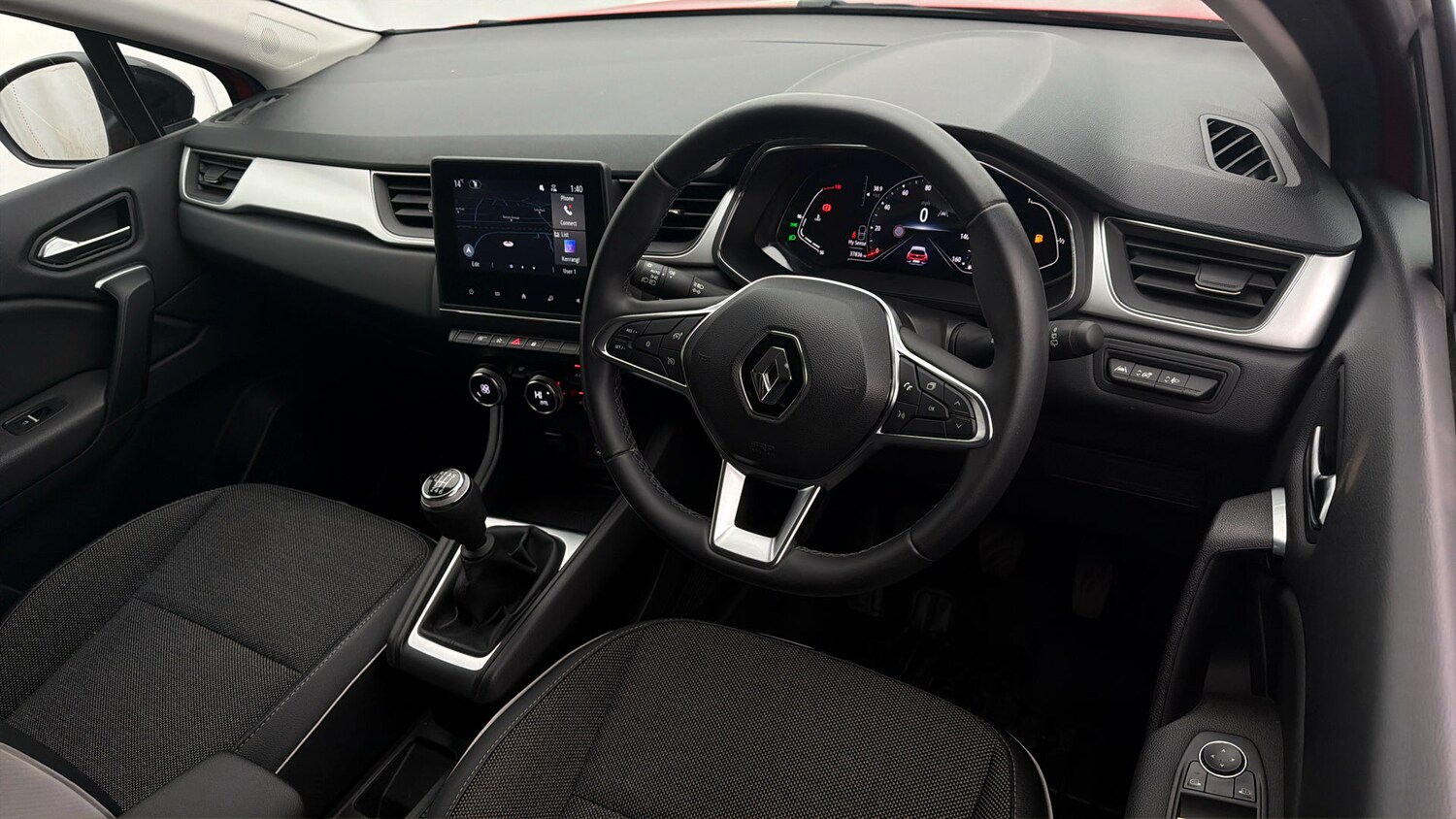 Used Renault Captur 2023 for sale - 77962460: Photo 9