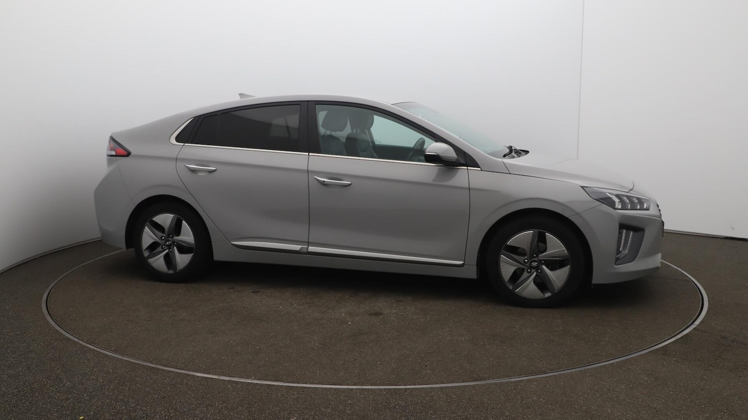 Vehicle 48